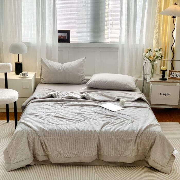 Bed sheet set