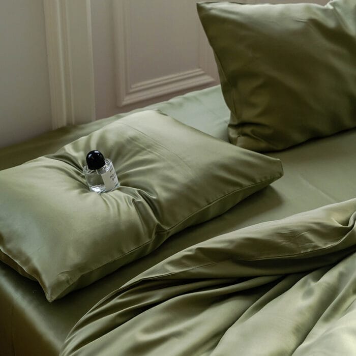 Bed sheet set