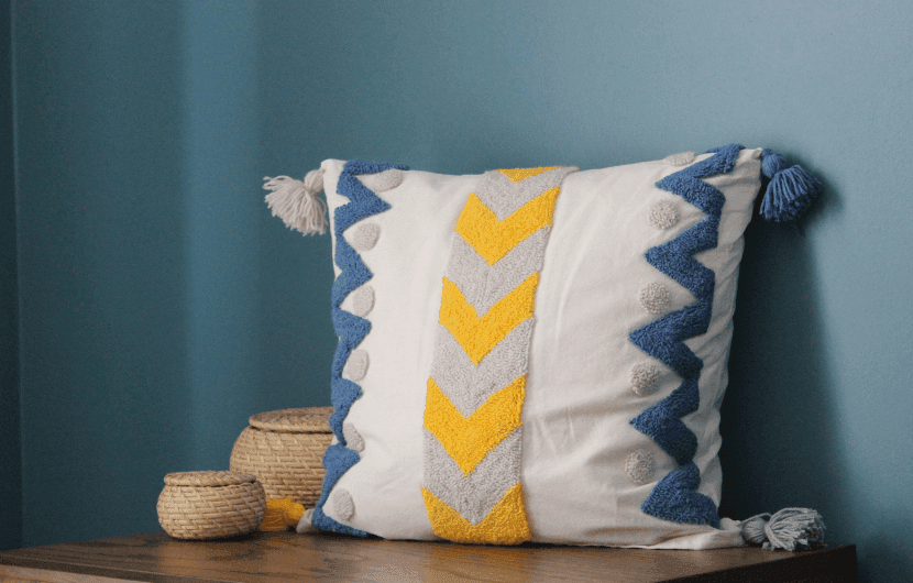 Feather vs. Down-Alternative Pillows: Key Differences and Benefits for Hotels