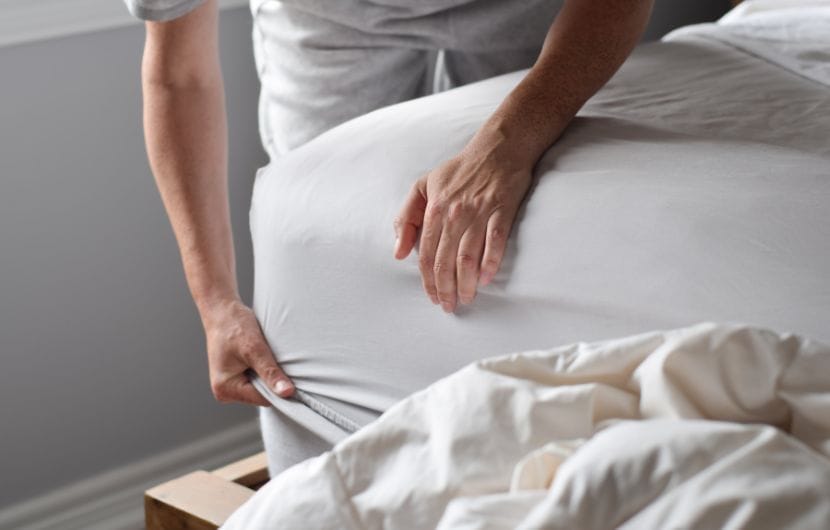 hotel sheet hospital corner