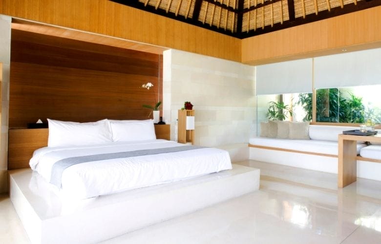 hotel bespoke bedding for king sized bed