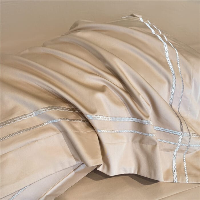 Bed sheet set