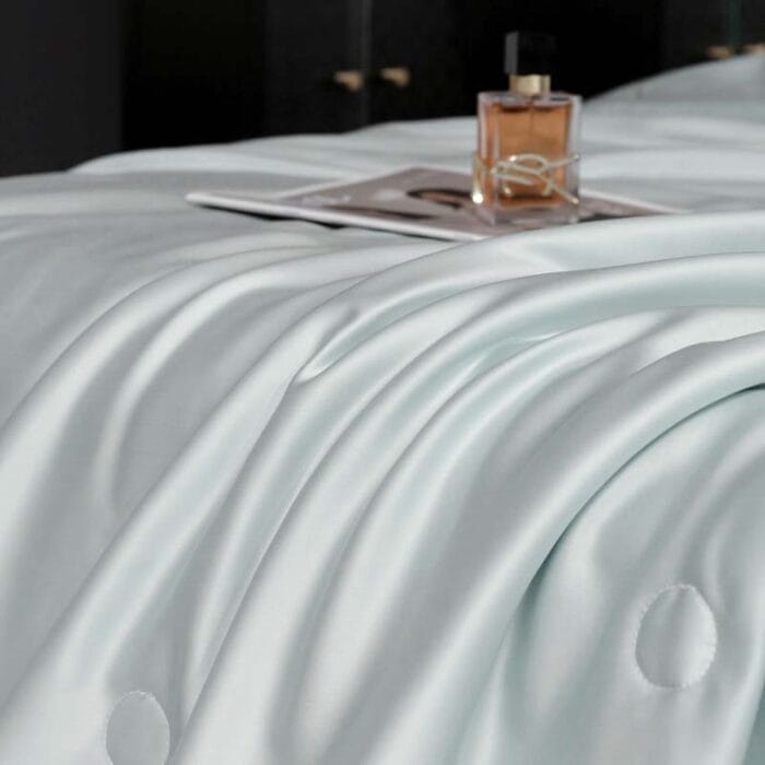 Bed sheet set