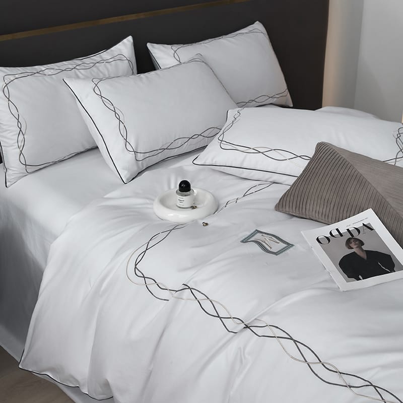 Hotel White Bedding Set