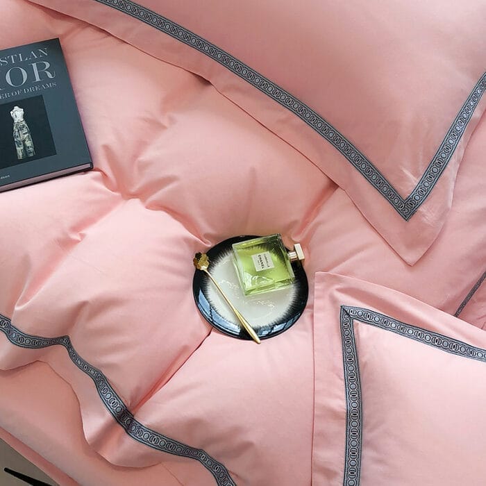 Bed sheet set