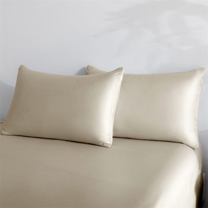 Bed sheet set